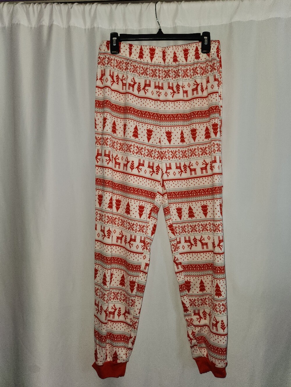 Men's Red & White Holiday Print PJ Pants #flannel #loungewear #loose #warm #soft